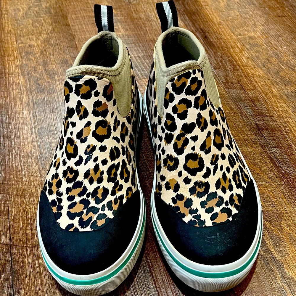 Women’s leopard print camp boots